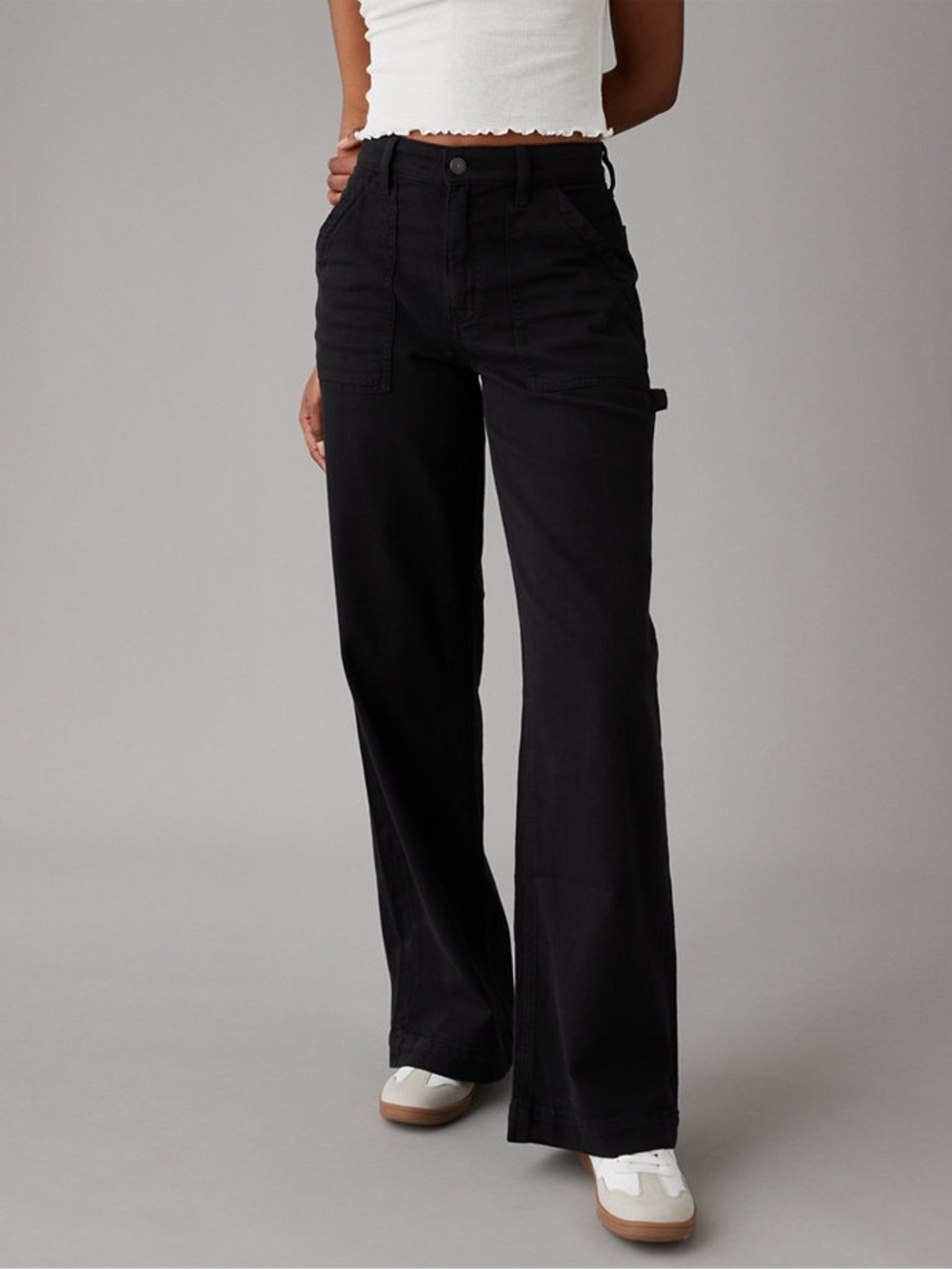 AE Dreamy Drape Woven Super High-Waisted
Baggy Wide-Leg Pant